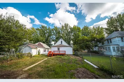 127 W James Boulevard, St James, MO 65559 - Photo 5