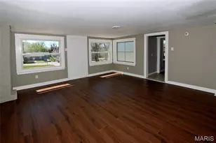 441 Bluff Dr, Riverview, MO 63137 - Photo 9