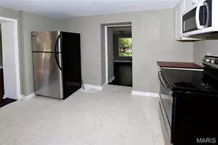 441 Bluff Dr, Riverview, MO 63137 - Photo 7