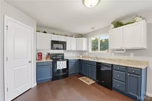 1 Pauley Cir, Saint Peters, MO 63376 - Photo 7