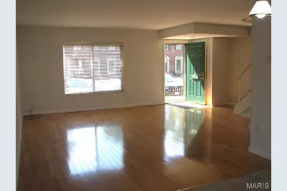 219 Charmers Court, Kirkwood, MO 63122 - Photo 3