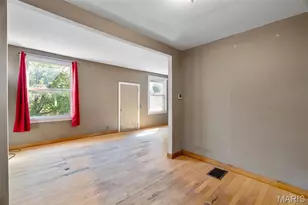 4823 Terrace Ave, Saint Louis, MO 63116 - Photo 13