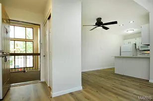 1034 Alpine Ridge Dr, Saint Louis, MO 63021 - Photo 3