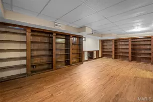10000 Hilltop Dr, Saint Louis, MO 63128 - Photo 41