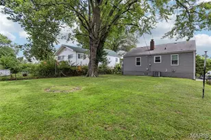 7452 Chandler Ave, Saint Louis, MO 63136 - Photo 25