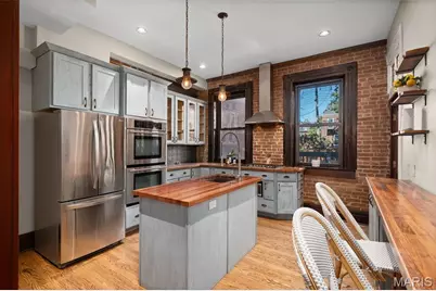 3629 Russell Boulevard, Saint Louis, MO 63110 - Photo 13