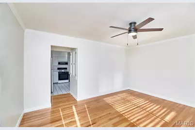 429 Fairview Court, Ballwin, MO 63021 - Photo 7