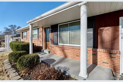 429 Fairview Court, Ballwin, MO 63021 - Photo 3