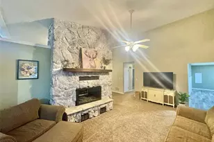 49374 Laura Dr, Hannibal, MO 63401 - Photo 5