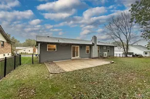 2692 Queen Bee Ln, Saint Louis, MO 63129 - Photo 23