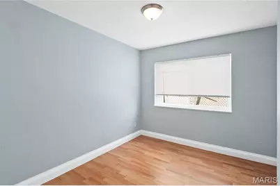 8009 Gravois Road, Saint Louis, MO 63123 - Photo 9