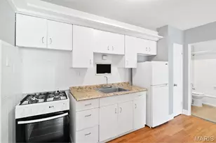 8009 Gravois Rd, Saint Louis, MO 63123 - Photo 5