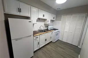 8009 Gravois Rd, Saint Louis, MO 63123 - Photo 13