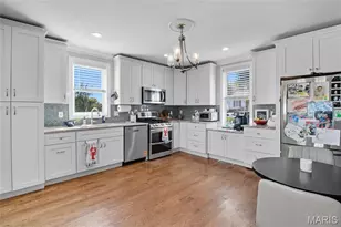 542 S Fillmore Ave, Kirkwood, MO 63122 - Photo 5