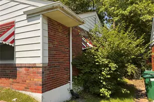 1119 Astoria Dr, Saint Louis, MO 63137 - Photo 39