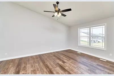 28718 Woodland Heights Drive, Warrenton, MO 63383 - Photo 7