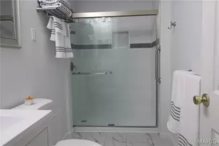 1033 Mackinac Dr, Unincorporated, MO 63146 - Photo 9