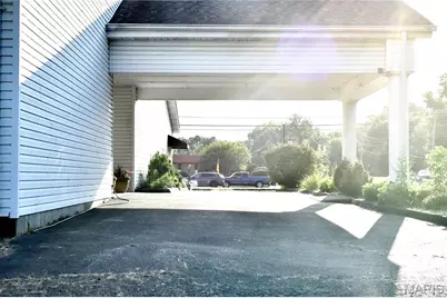 10192 Halls Ferry Road, Florissant, MO 63136 - Photo 3