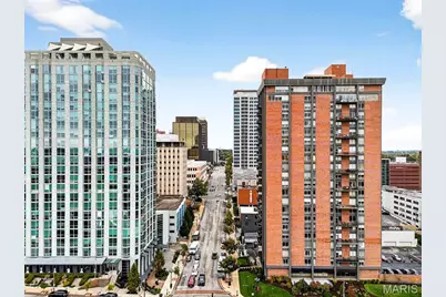 200 S Brentwood Boulevard #14D, Clayton, MO 63105 - Photo 37