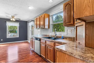 829 Cimarron Circle, Farmington, MO 63640 - Photo 13