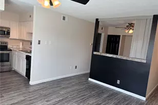 824 Dumont Pl, Mehlville, MO 63125 - Photo 9