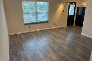 824 Dumont Pl, Mehlville, MO 63125 - Photo 7