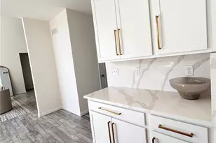 7474 Shadow Point Dr, Saint Louis, MO 63129 - Photo 19