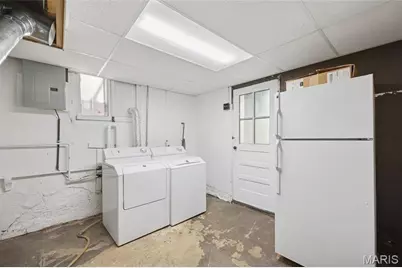 1347 Graham Street, Saint Louis, MO 63139 - Photo 15