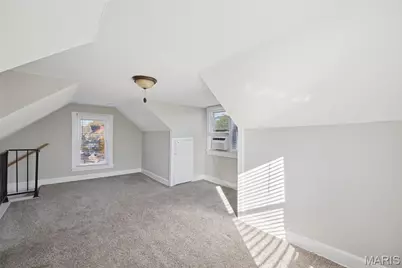 1347 Graham Street, Saint Louis, MO 63139 - Photo 17