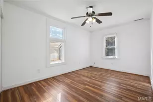 1347 Graham St, Saint Louis, MO 63139 - Photo 9