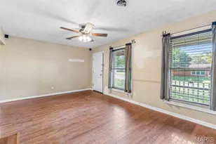 818 Sherwood Dr, Bismarck, MO 63624 - Photo 7