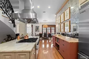 4540 Lindell Blvd, Saint Louis, MO 63108 - Photo 17