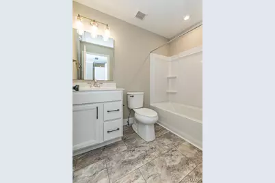 8927 Gateway Heights E #94-806, Richmond Heights, MO 63144 - Photo 33