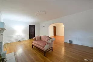 7574 York Dr, Clayton, MO 63105 - Photo 17