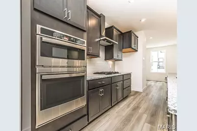 8916 Gateway Circle #41-805, Richmond Heights, MO 63144 - Photo 13