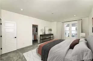 8916 Gateway Cir, Richmond Heights, MO 63144 - Photo 9