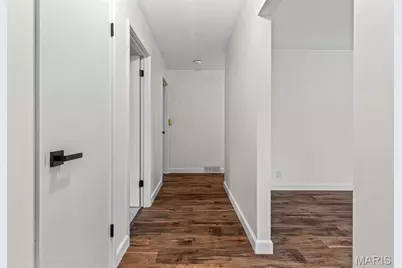 5046 Lomar Lane, Saint Louis, MO 63129 - Photo 9