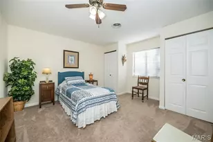 1611 Walpole Dr, Chesterfield, MO 63017 - Photo 17