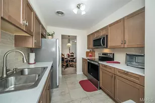 1611 Walpole Dr, Chesterfield, MO 63017 - Photo 15