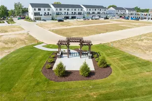 8931 Gateway Heights, Richmond Heights, MO 63144 - Photo 9