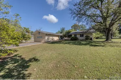 376 Sunset Drive, Lebanon, MO 65536 - Photo 3