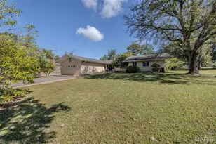 376 Sunset Dr, Lebanon, MO 65536 - Photo 3