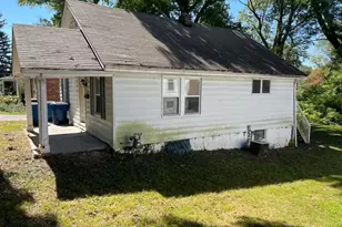 141 S Barat Ave, Saint Louis, MO 63135 - Photo 3