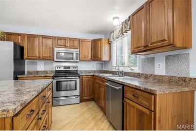 2701 Wellington Drive, Florissant, MO 63033 - Photo 19