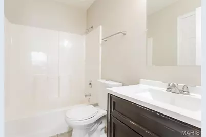 11253 Liberty Landing Drive, Florissant, MO 63033 - Photo 13