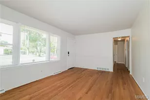 1224 Weleba Ave, Saint Louis, MO 63121 - Photo 3