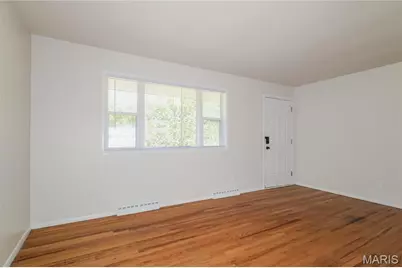 1376 Cove Lane, Saint Louis, MO 63138 - Photo 3