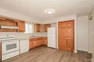 1215 Dawn Valley, Maryland Heights, MO 63043 - Photo 5