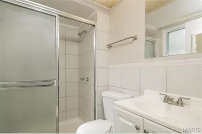 1215 Dawn Valley, Maryland Heights, MO 63043 - Photo 9