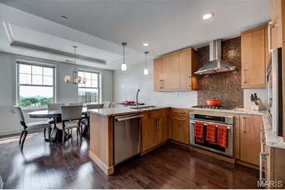 232 N Kingshighway Boulevard #1102, Saint Louis, MO 63108 - Photo 13